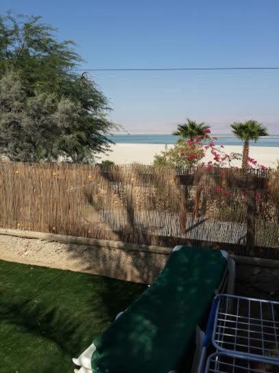 Ein Gedi Rooms Neve Zohar Kültér fotó